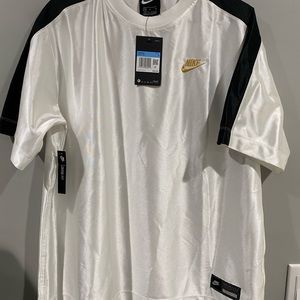 WOMENS NIKE ICON CLASH SHORT SLEEVE TOP T-SHIRT